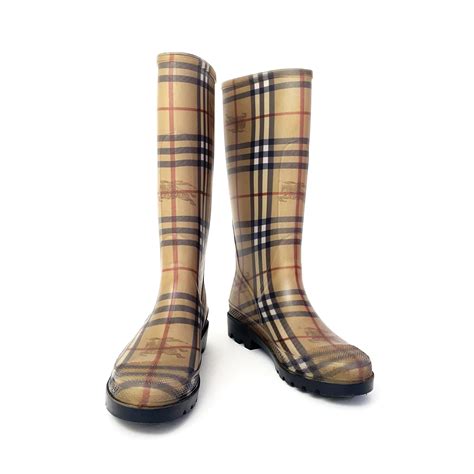 replica burberry gumboots